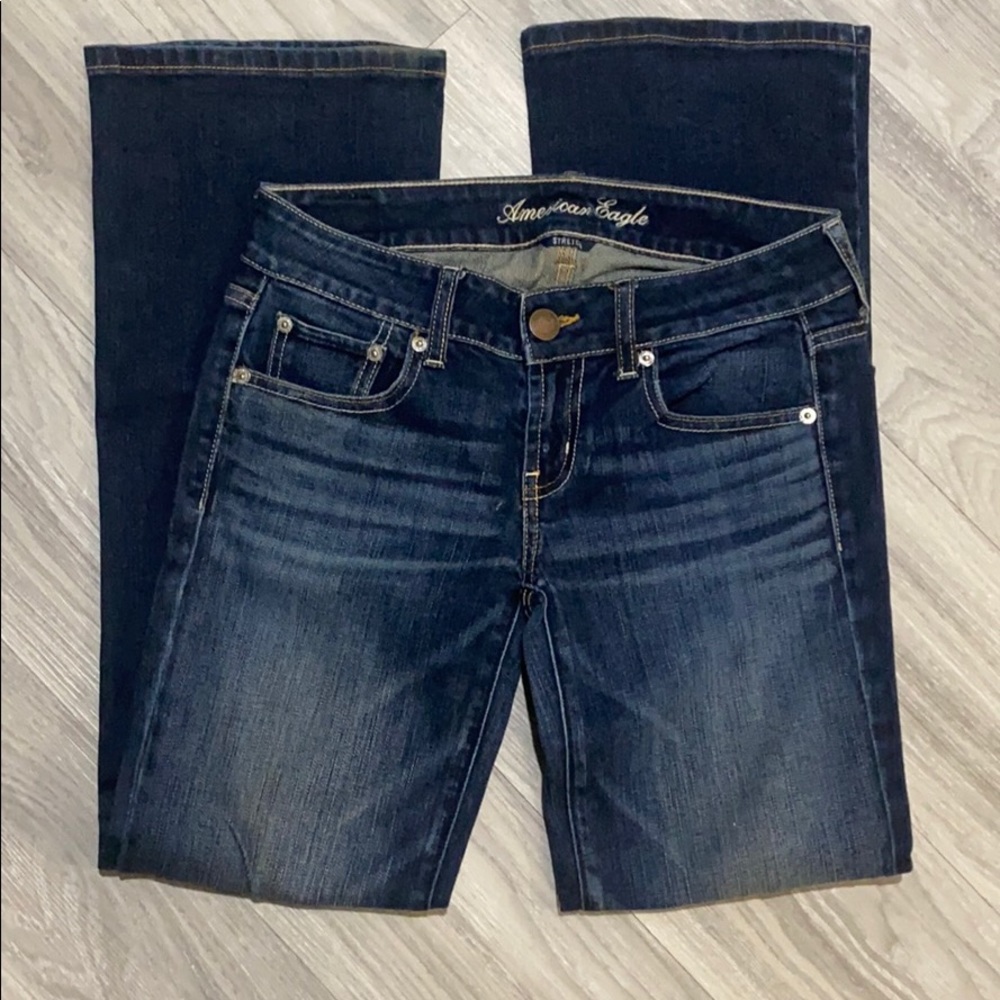 American Eagle ☀️ Size 2 - Short